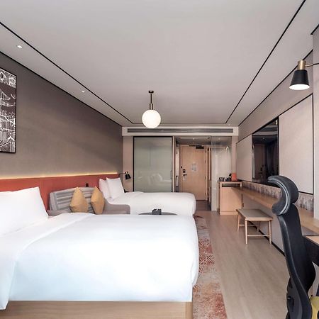 Hilton Garden Inn Chengdu Kuanzhai Alley Екстериор снимка