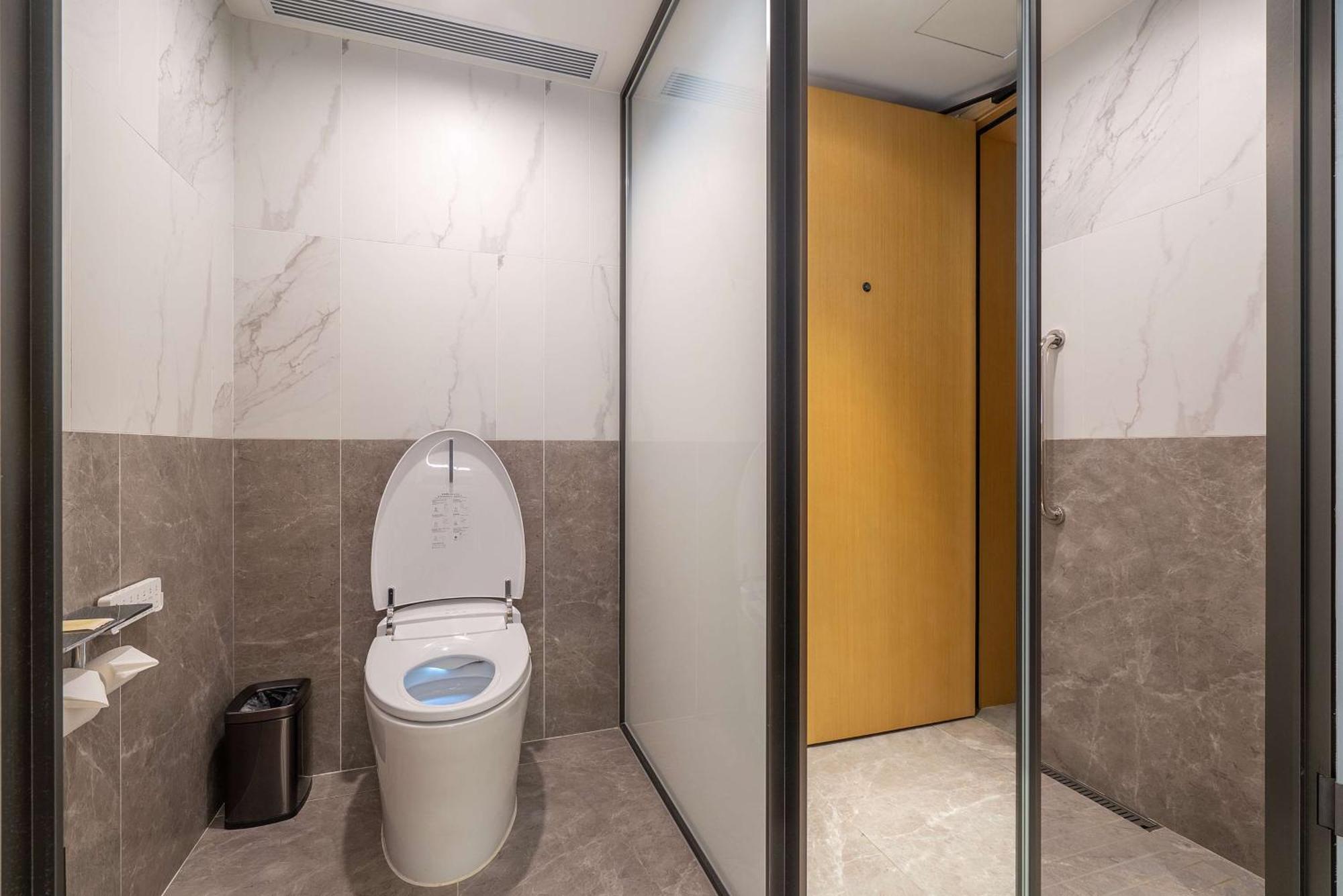Hilton Garden Inn Chengdu Kuanzhai Alley Екстериор снимка