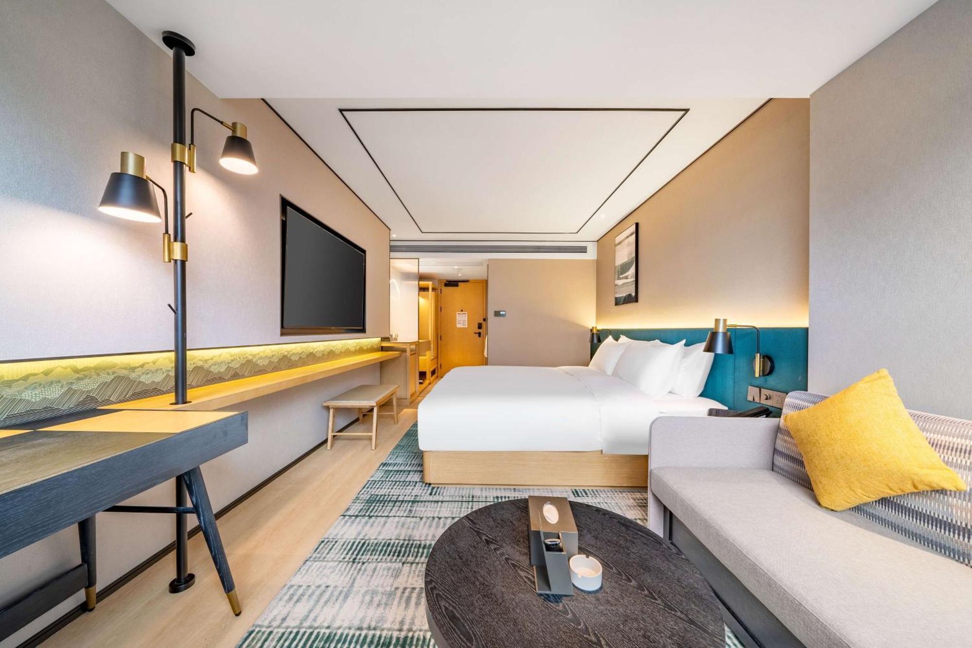 Hilton Garden Inn Chengdu Kuanzhai Alley Екстериор снимка