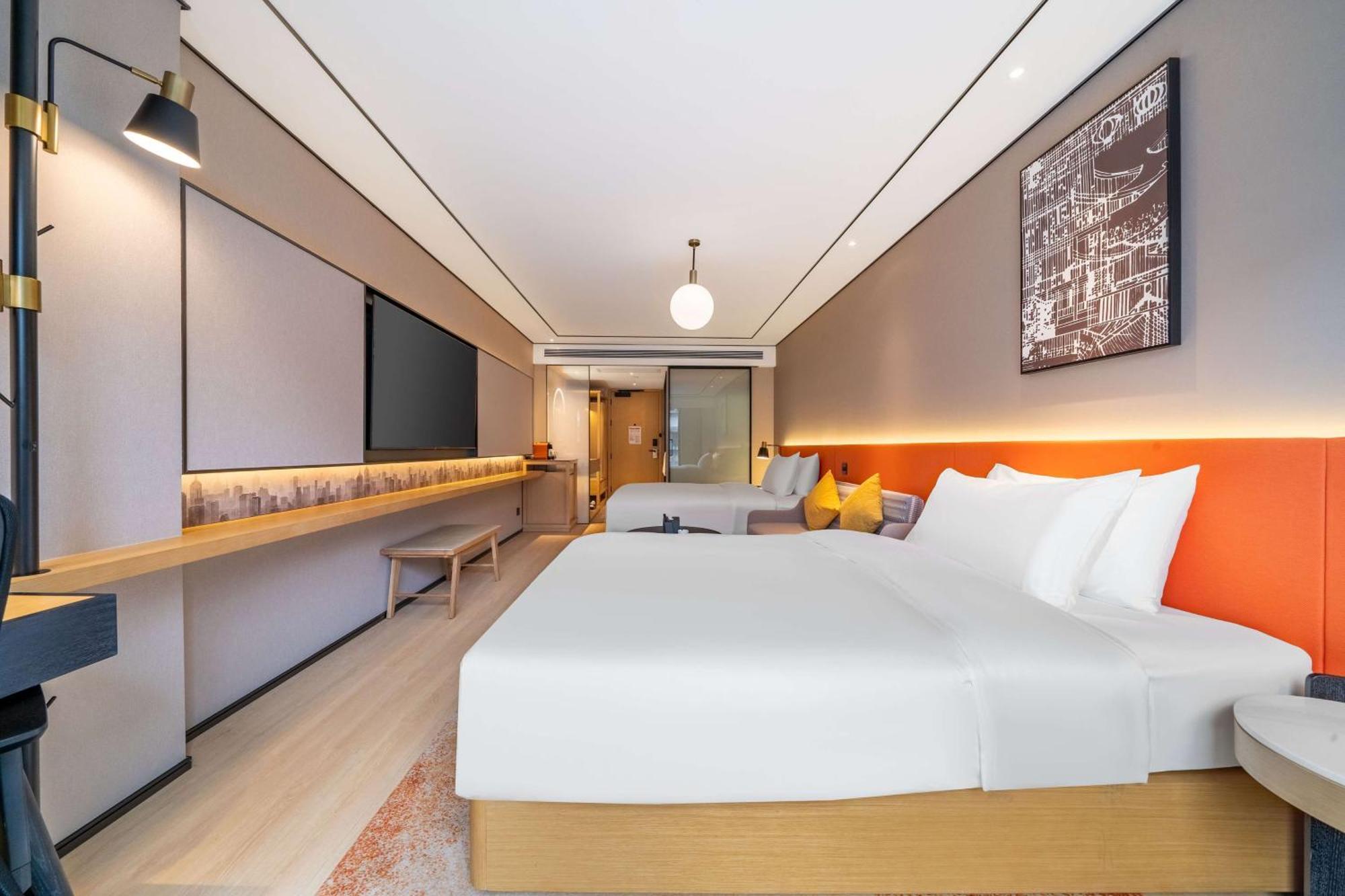 Hilton Garden Inn Chengdu Kuanzhai Alley Екстериор снимка