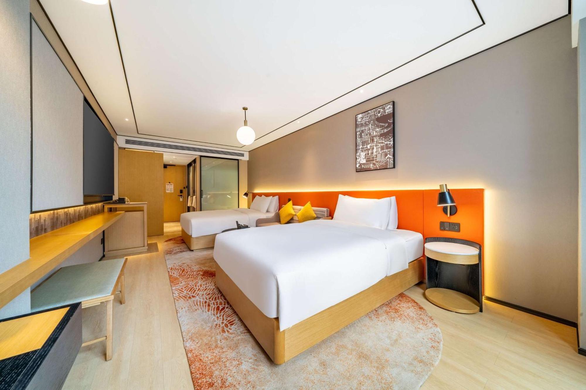 Hilton Garden Inn Chengdu Kuanzhai Alley Екстериор снимка
