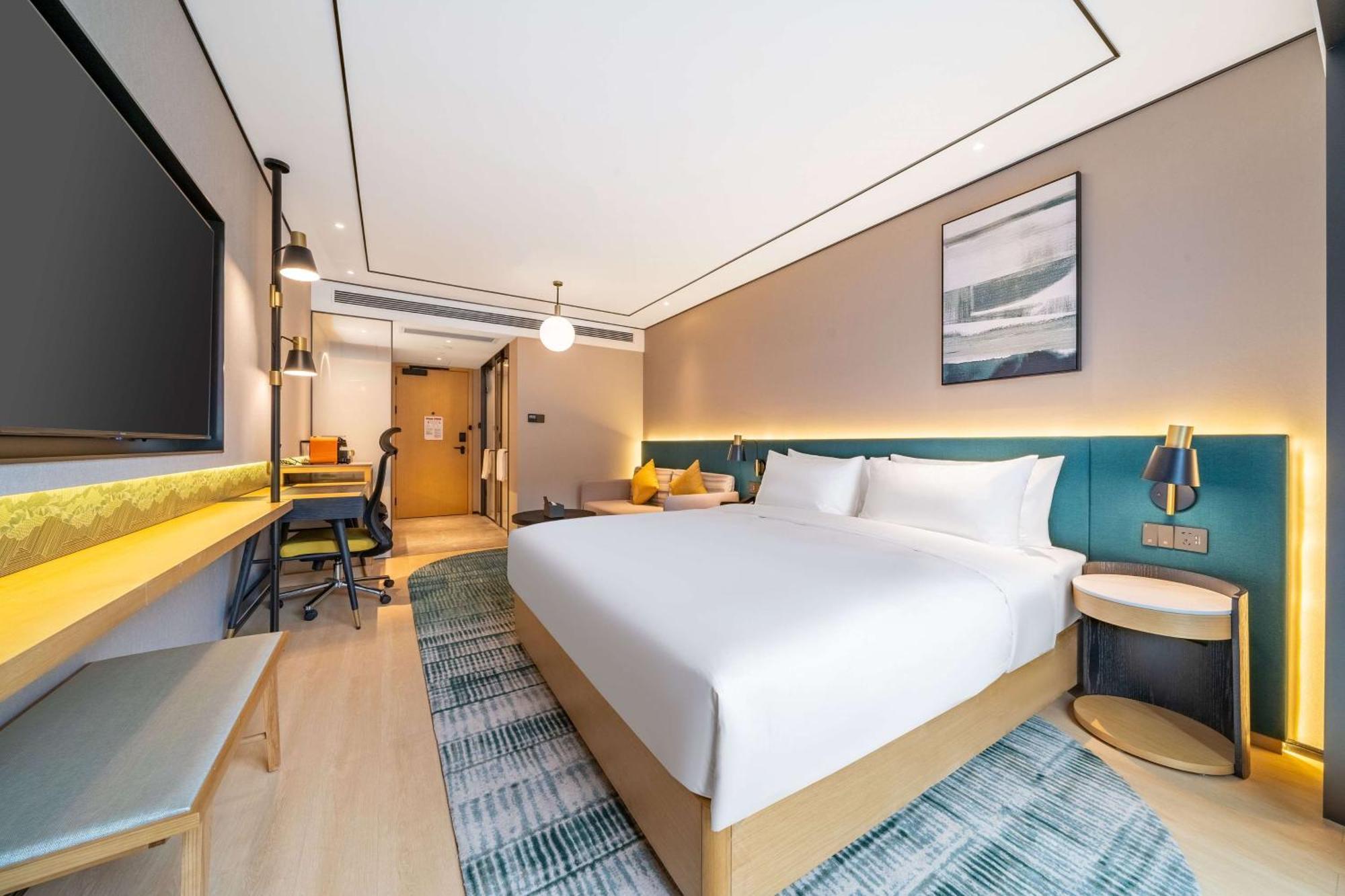 Hilton Garden Inn Chengdu Kuanzhai Alley Екстериор снимка