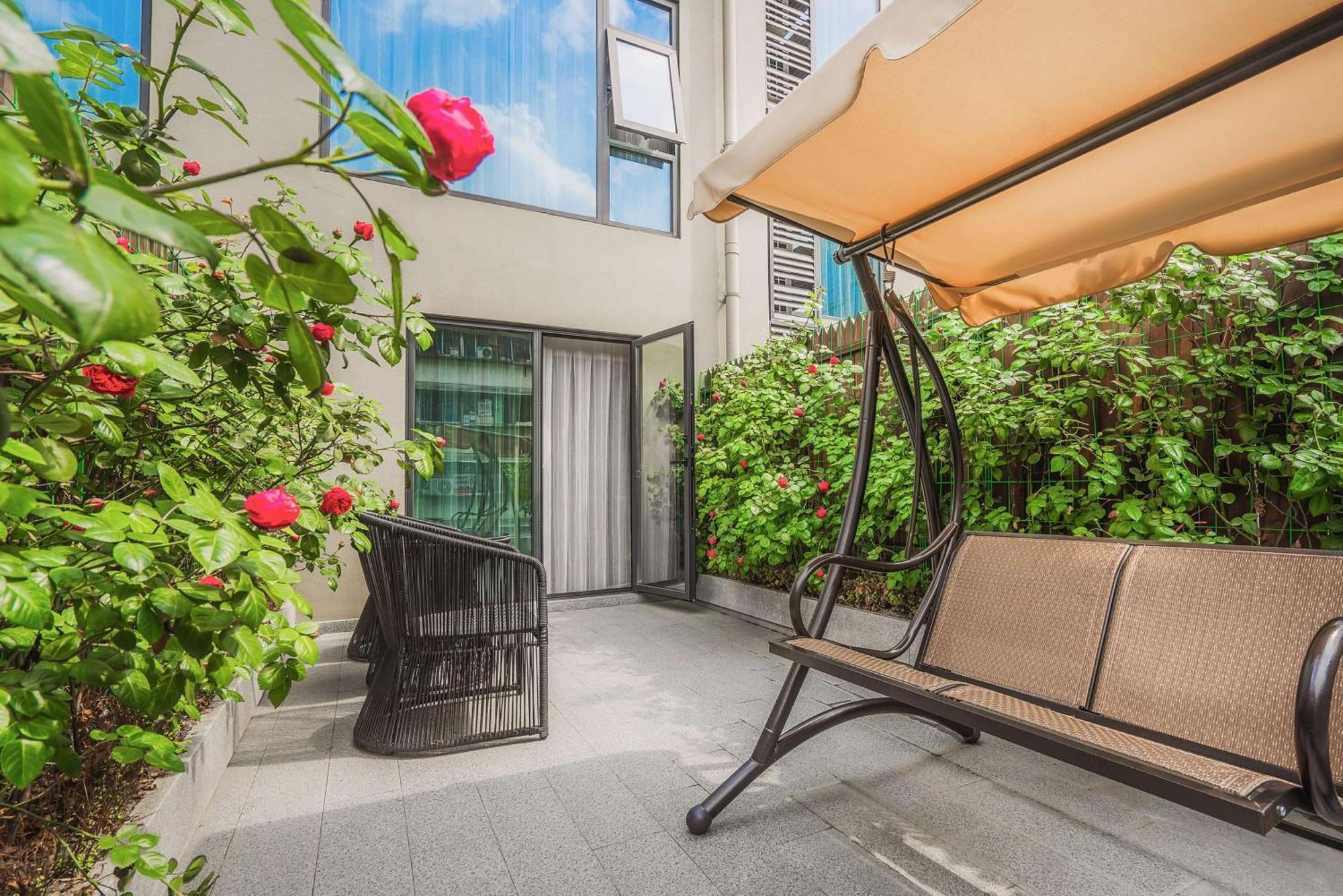 Hilton Garden Inn Chengdu Kuanzhai Alley Екстериор снимка