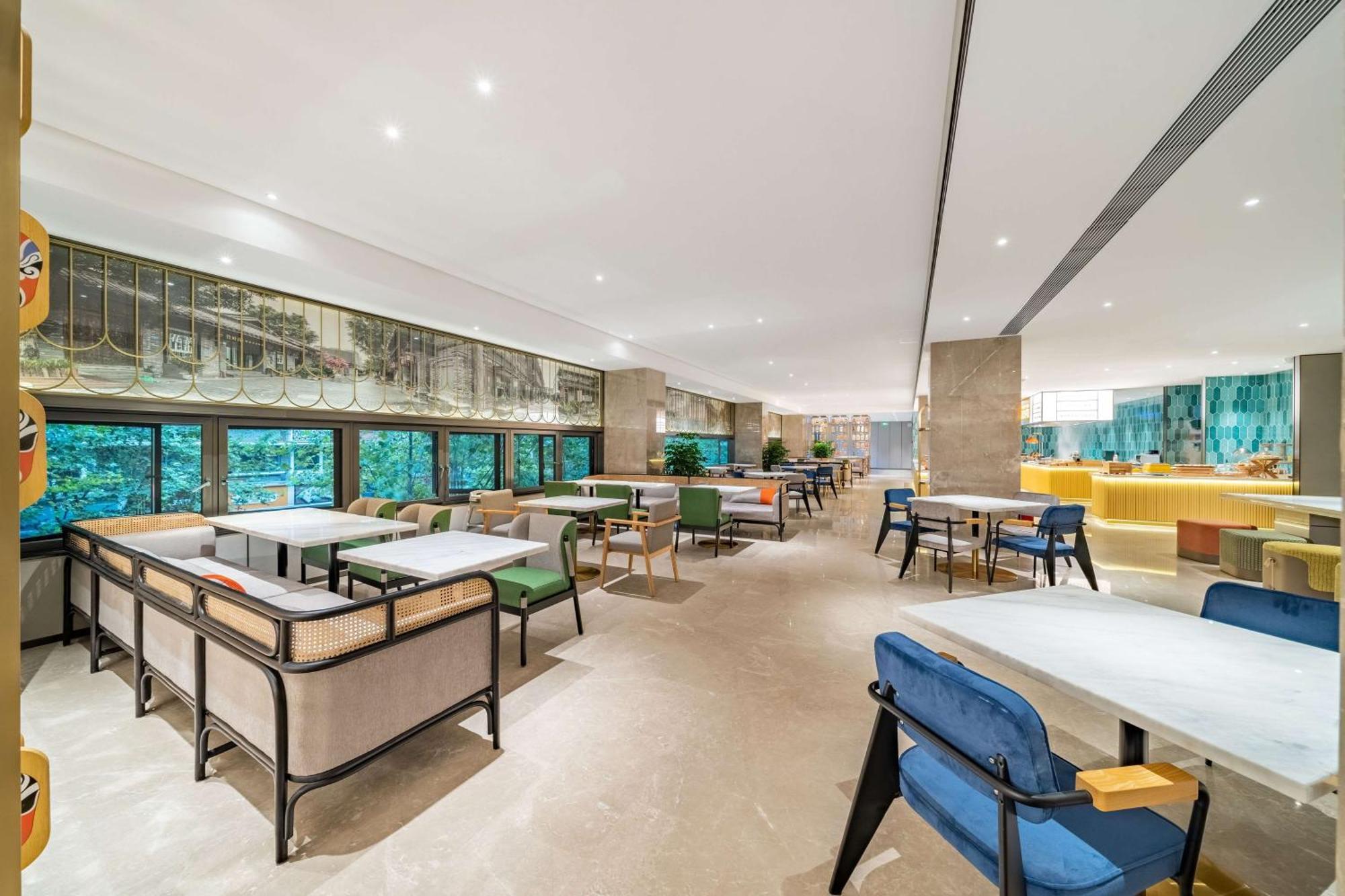 Hilton Garden Inn Chengdu Kuanzhai Alley Екстериор снимка